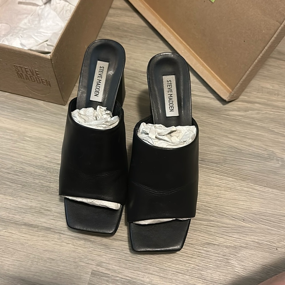 Steve Madden mules